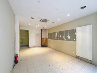 Ontdek dit royale handelshuis met ongeziene mogelijkheden in de Vlamingstraat, het hart van Knokke-Heist. Het pand wordt nagenoeg casco...