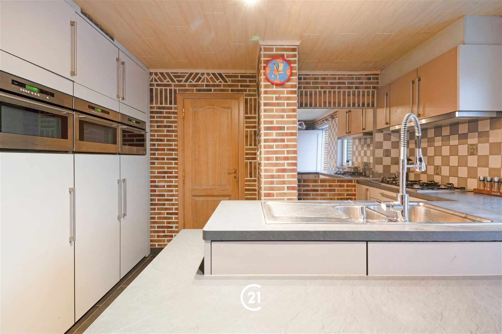 woning met tuin en zwembad op 6are77 - foto 5