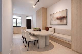 ***KIJKDAG 16/02***ENKEL OP AFSPRAAK*** De woning onderging een totaalrenovatie en werd afgewerkt met ingemaakte kasten van hoogstaande kwaliteit. De woning is ideaal voor wie comfortabel wonen op één niveau wil combineren met extra ruimte voor gezin, werk of hobby.<br />Op het gelijkvloers bevindt zich een aangename leefruimte die uitgeeft op een gezellig terras, ruimte die zowel als slaapkamer of als bureauruimte kan ingericht worden, ruime douche en apart toilet. <br />In totaal beschikt de woning over 3 slaapkamers en 2 badkamers. Op de eerste verdieping: tweede slaapkamer, apart toilet, badkamer met ligbad, bureaugedeelte en een tweede terras. De zolder biedt extra mogelijkheden en er is bovendien een kelder aanwezig.<br /><br />Technisch is de woning volledig in orde: het dak is volledig geïsoleerd en met een EPC-label B (score 123) geniet u van een energiezuinige en toekomstgerichte woning.<br /><br />Troeven op een rij:<br />- Volledig gerenoveerd en voorzien van hoogwaardig maatwerk<br />- 3 slaapkamers &amp; 2 badkamers<br />- 2 terrassen<br />- EPC B – energiezuinig<br /><br />Een kwalitatieve, instapklare woning met een doordachte indeling en veel wooncomfort.<br />Wenst u meer informatie of een bezoek? Aarzel niet ons te contacteren via laura@immoaccenta.be