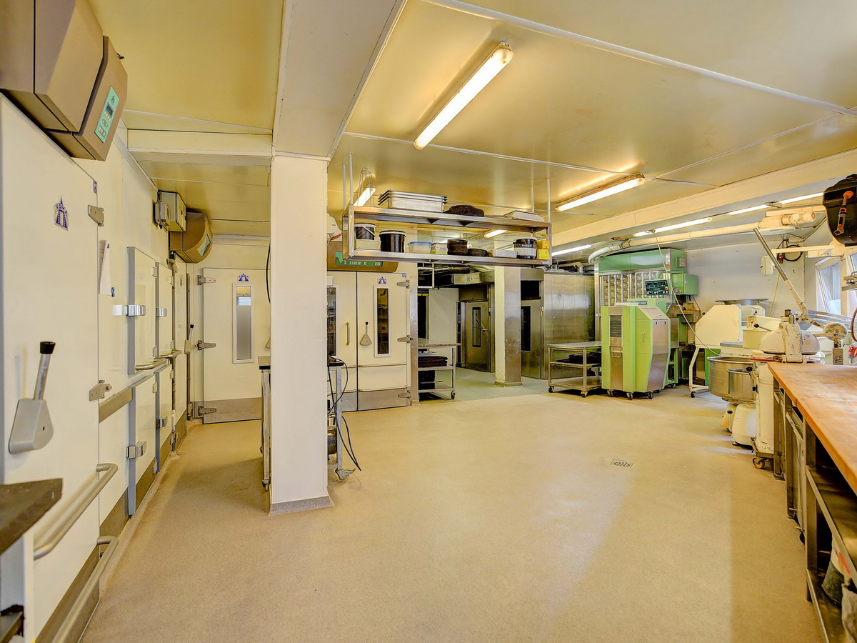 Bakkerij met woonst te koop op topligging te Overijse! - foto 4