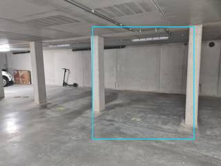 Ondergrondse autostaanplaats 25 te huur in Wippelgem (Evergem). Beschikbaar vanaf 01/03/2026Interesse in deze staanplaats? Contacteer ons op...