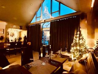 &#128293; over te nemen: Instapklare Brasserie/feestzaal met aparte woning &amp; verder in te richten Studio nabij E17! &#128293;Een buitenkans ! Ook...