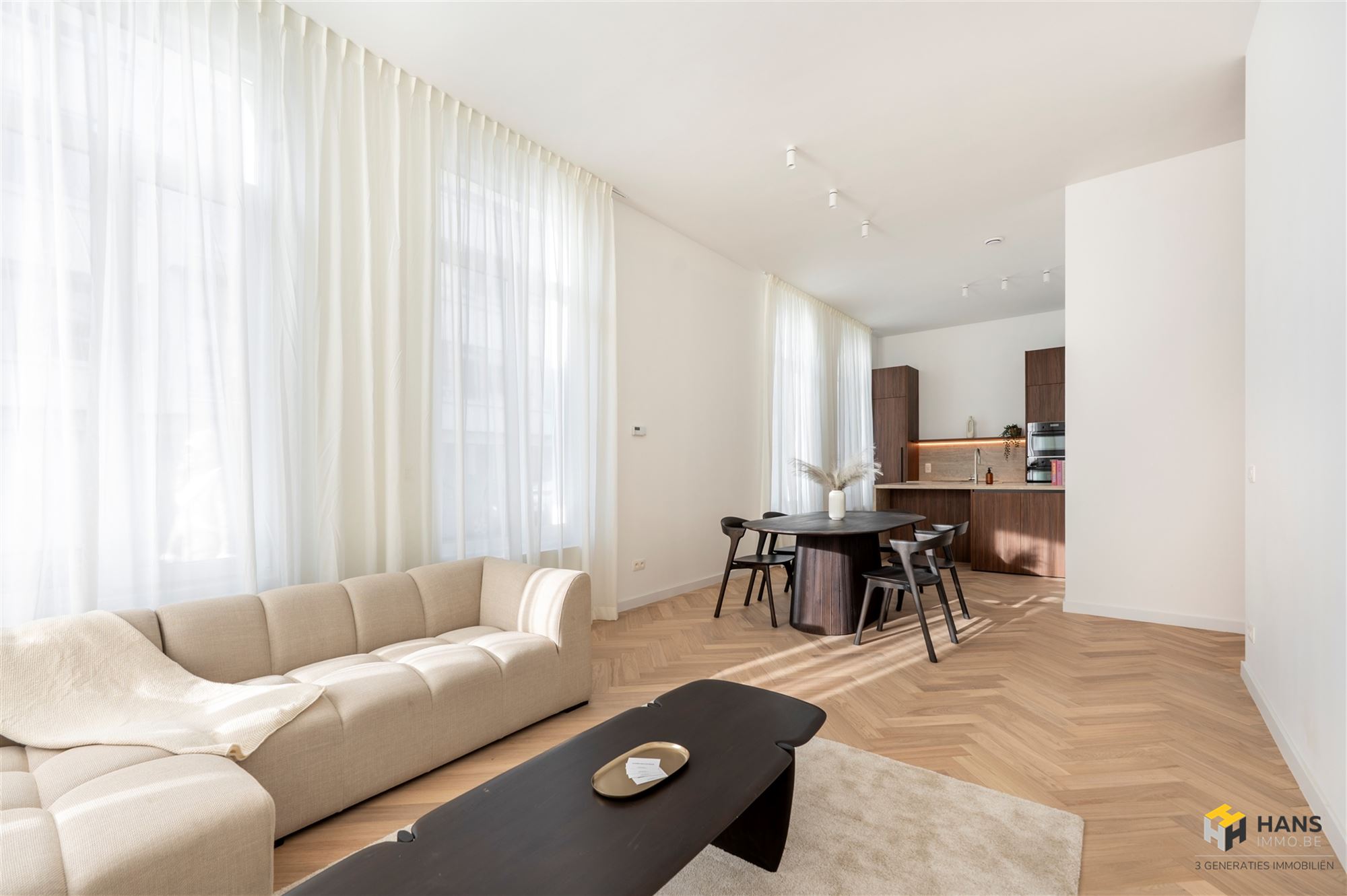 House for sale in Antwerp with 4 bedrooms - photo 1