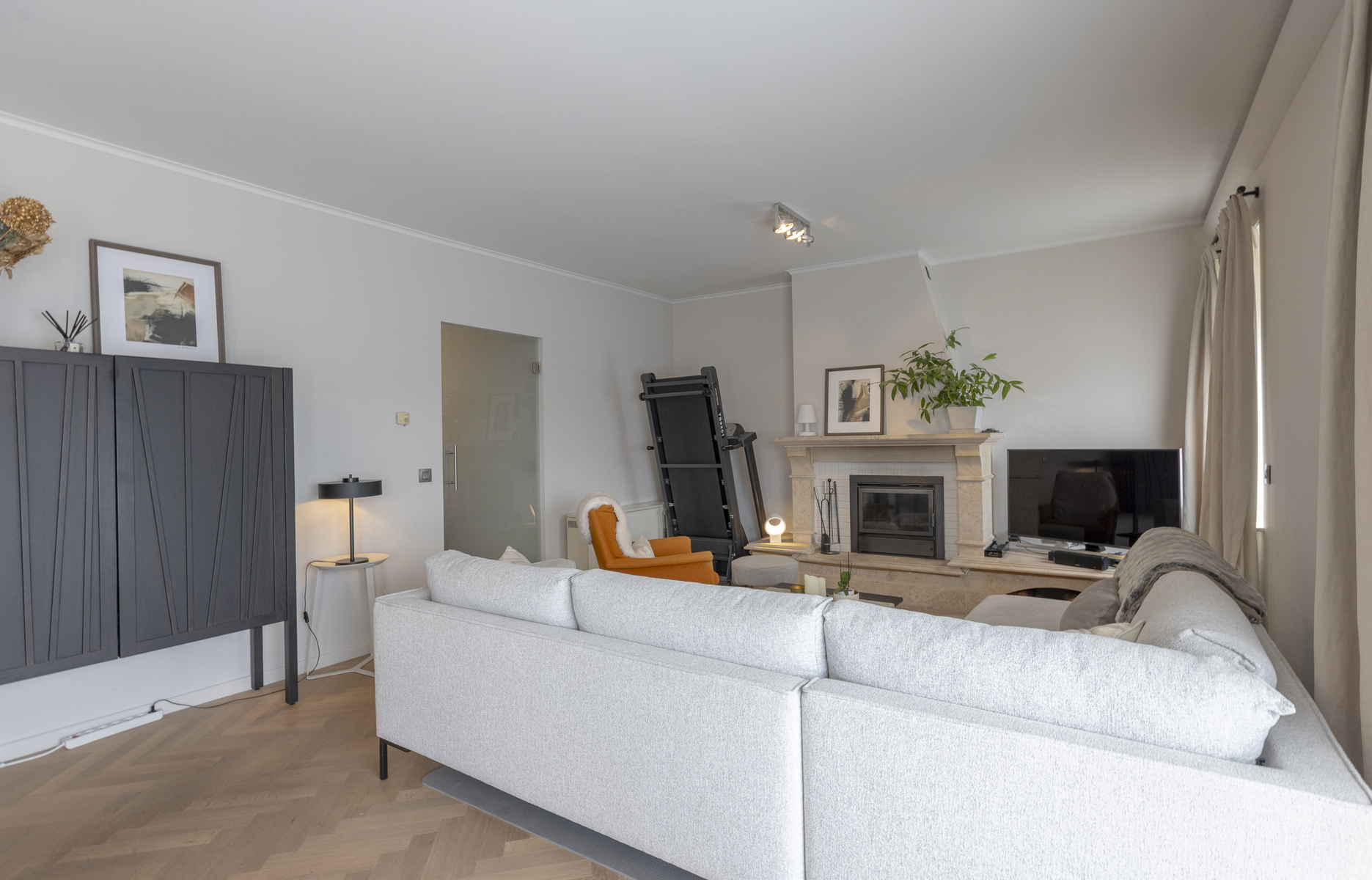 Gerenoveerd appartement met 3 slaapkamers te Dilbeek - foto 5