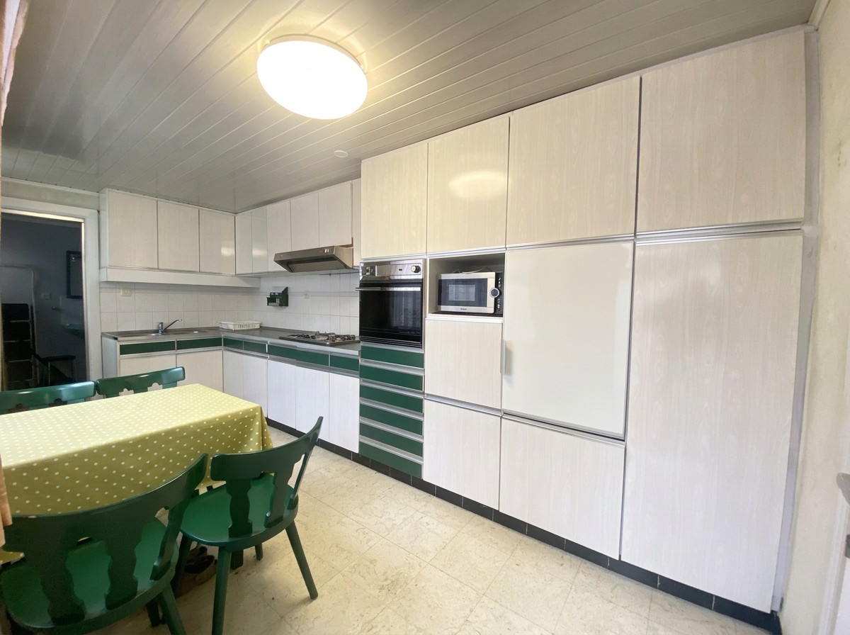 Menen - Woning met 4 slaapkamers en tuin - foto 5
