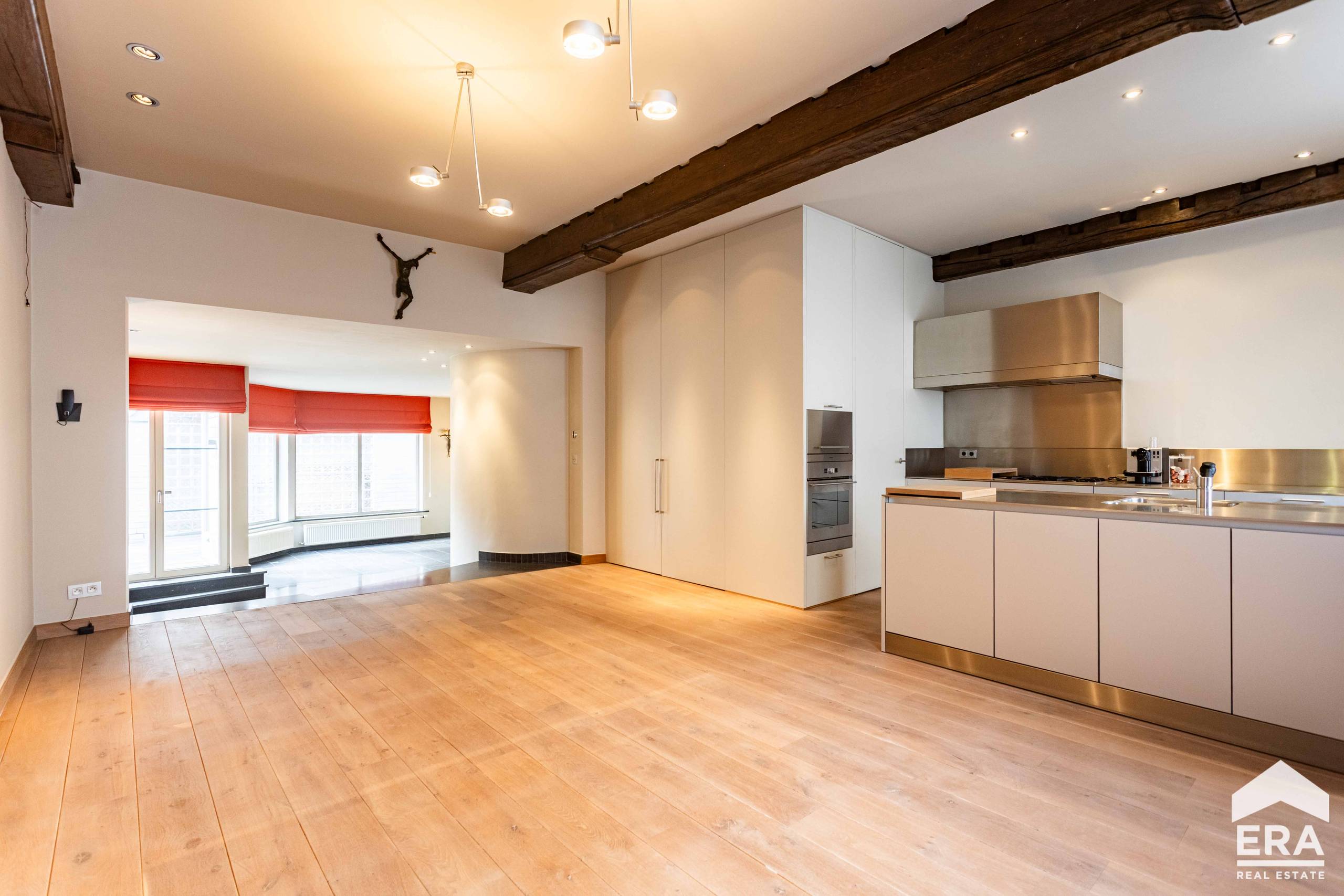 Commercial for sale in Aalst with 3 bedrooms - photo 1