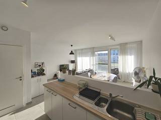 Prachtig recent appartement te huur in het centrum van Herent.Vlak bij het trein station ( Leuven - Brussel ) en op een boogscheut van de oprit van...