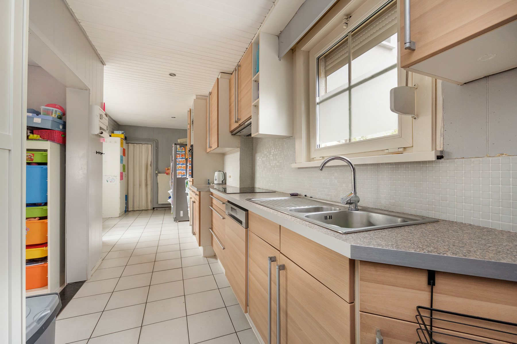 Rustig gelegen halfopen woning nabij station - foto 3