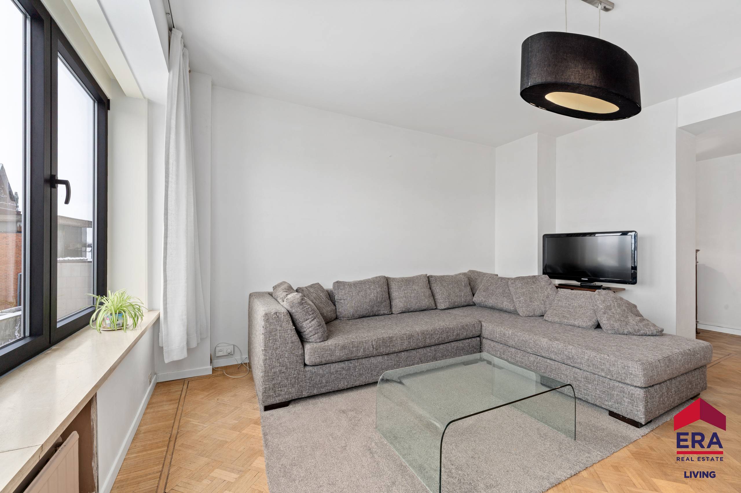 Ruim, gerenoveerd appartement in centrum Aalst - foto 3