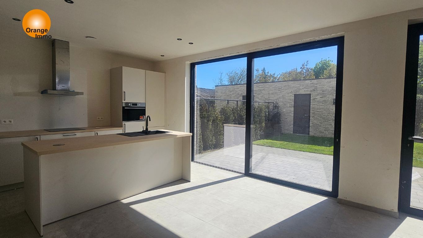 Appartement te koop in Maasmechelen met 2 slaapkamers - foto 4