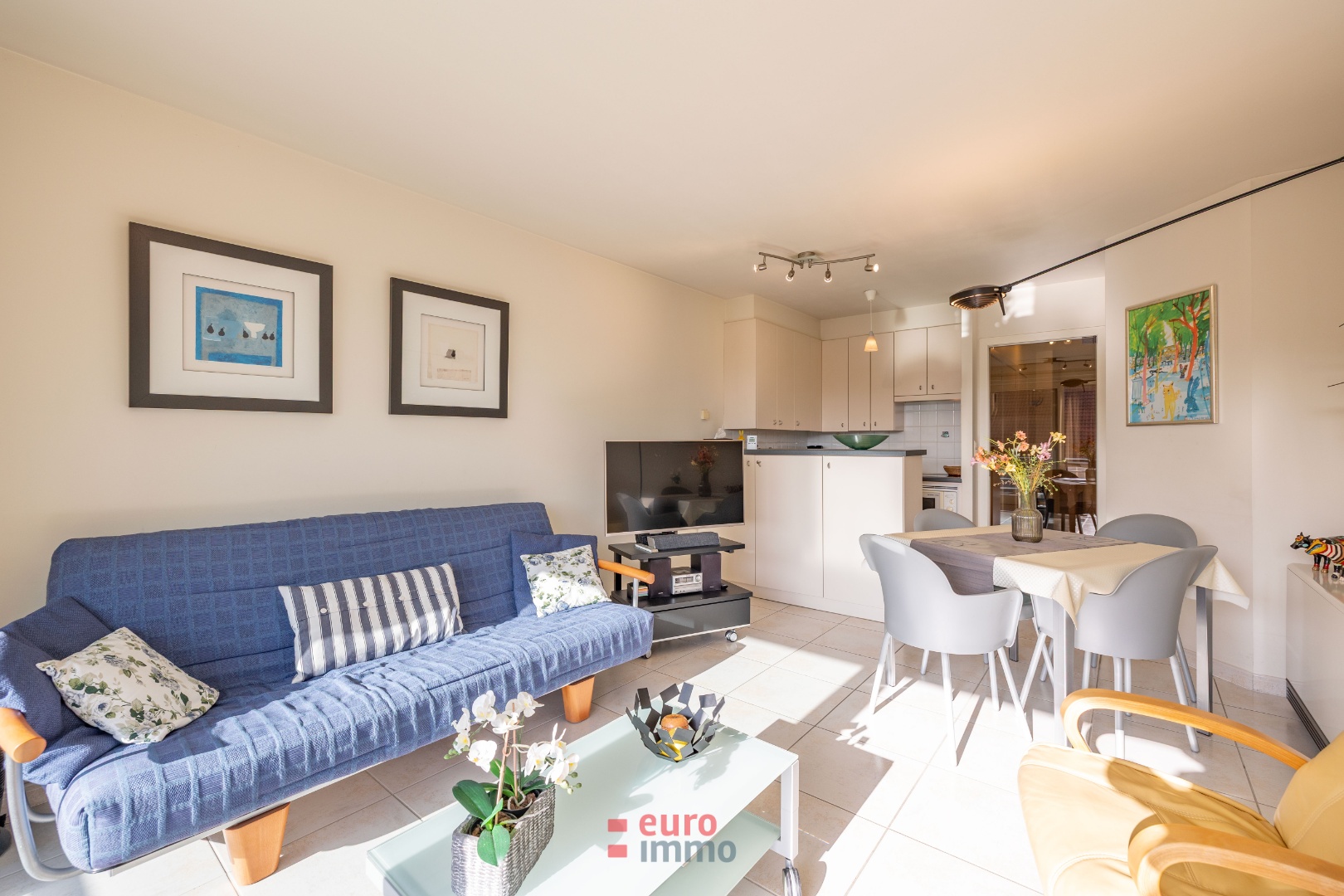 Zonovergoten appartement in Residentie Casino – hartje Nieuwpoort-Bad! - foto 4