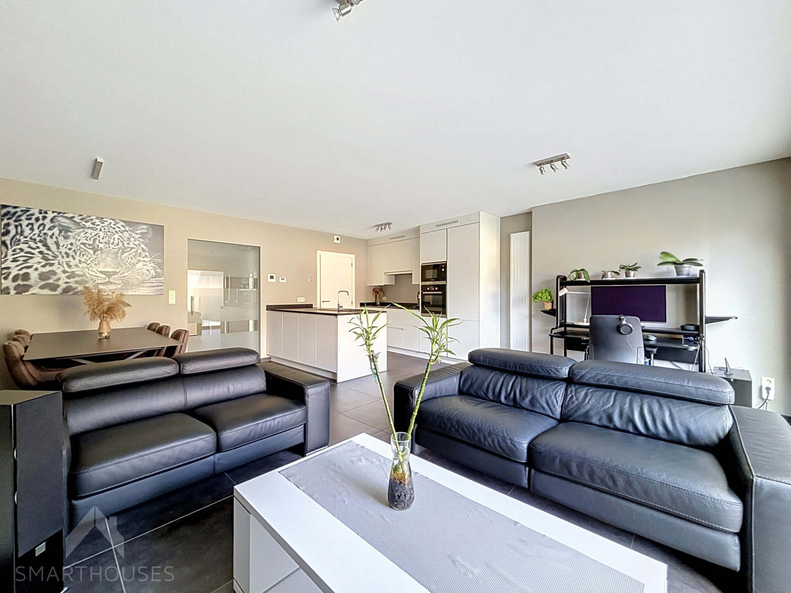 Gelijkvloers appartement met privatieve tuin en garagebox - foto 5