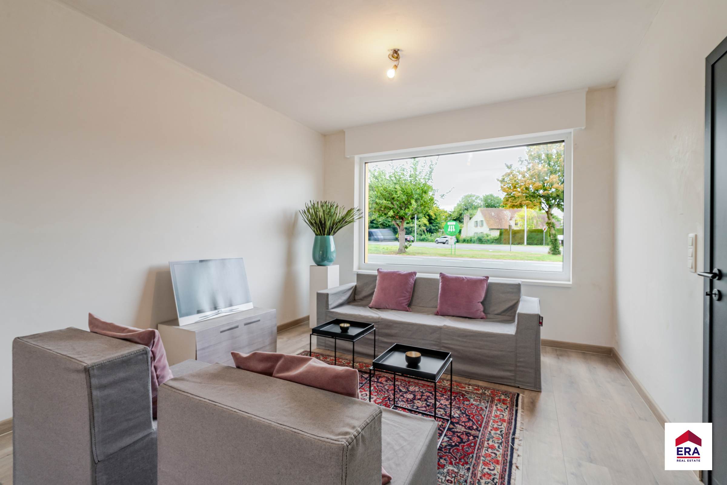 Gezinswoning met 4 slpk. aan station van Beernem - foto 4