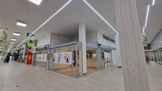 Commercial à louer à Genk