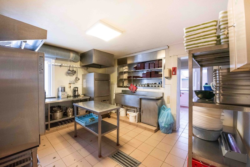 Handelspand met bijhorend appartement - foto 4