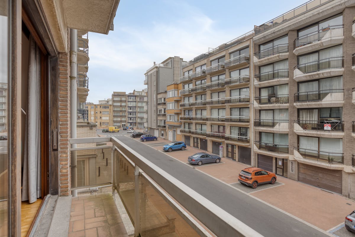 Appartement met 2 slaapkamers en parking vlakbij zee te Koksijde - foto 4