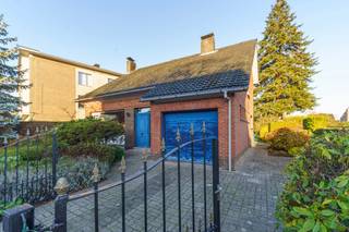 Interesse of vragen? Neem gerust contact op met Dimitry Van Hinsbergh via dimitry@copandi.be of +32 493 37 27 43.Deze open bebouwing is strategisch...