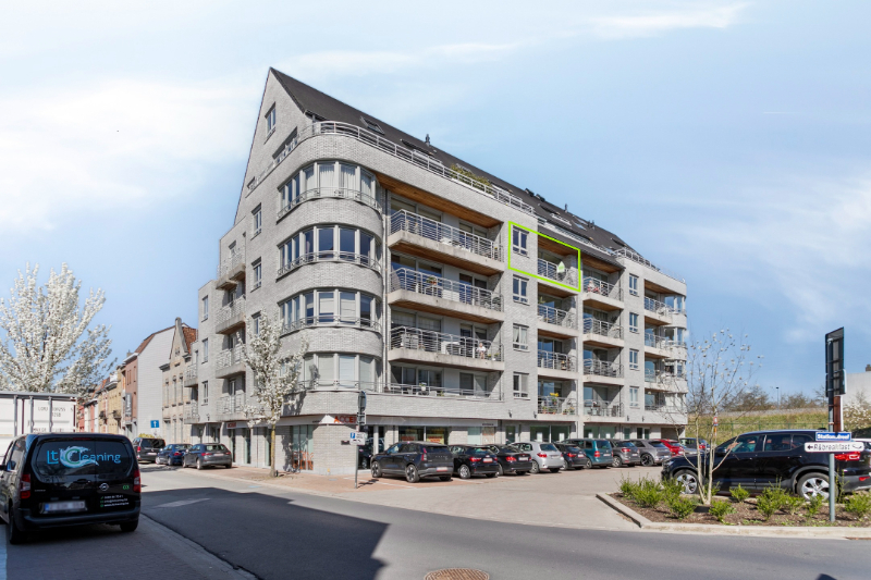 Apartment for sale in Roeselare with 2 bedrooms - photo 1