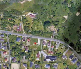 Bouwplannen? Realiseer jouw droomvilla op deze uitstekende bouwgrond (lot 1) van 627 m², gelegen in de Strandlaan in Sint-Idesbald, een dorp...