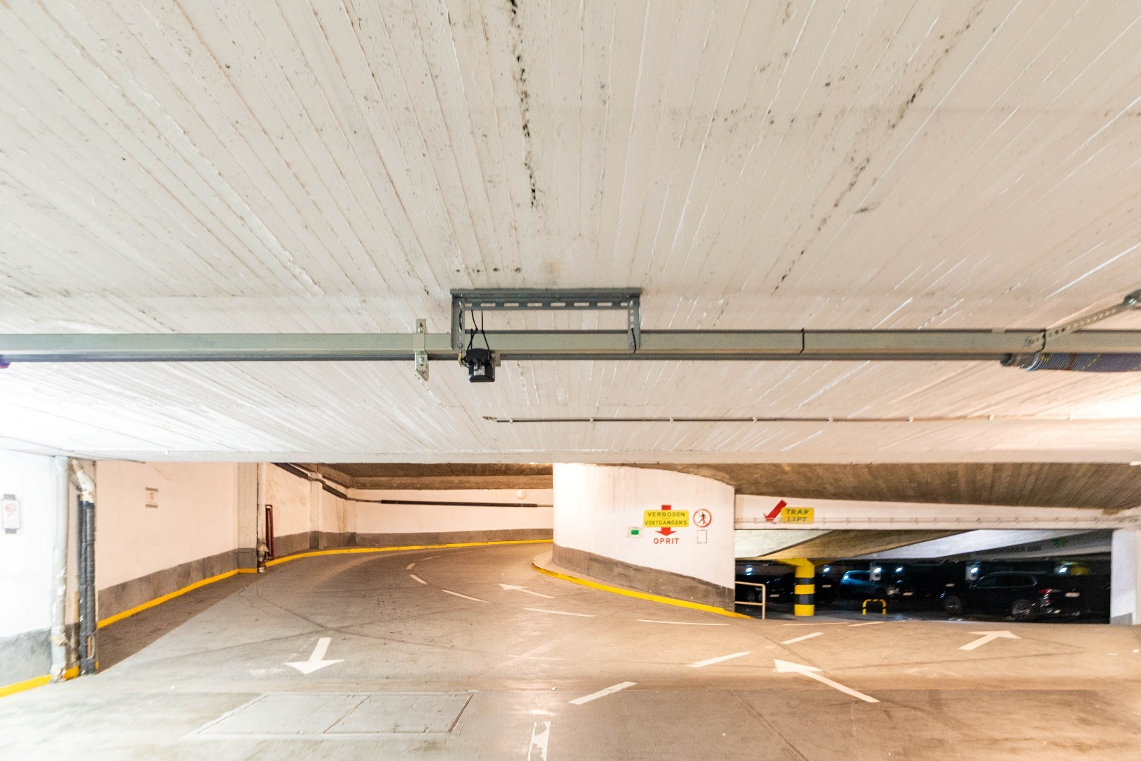 Garage à louer à Anvers - photo 5