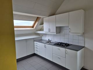 Instapklaar dakappartement met 1 slaapkamer in hartje DesselIn het centrum van Dessel bevindt zich dit verzorgd en lichtrijk appartement met een...