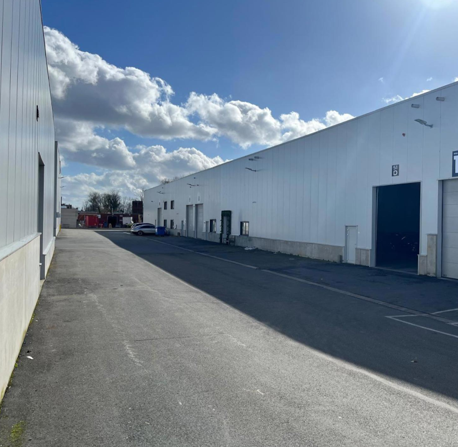 KMO-unit van 526m² in de industriezone Wilrijk nabij de A12 - foto 1