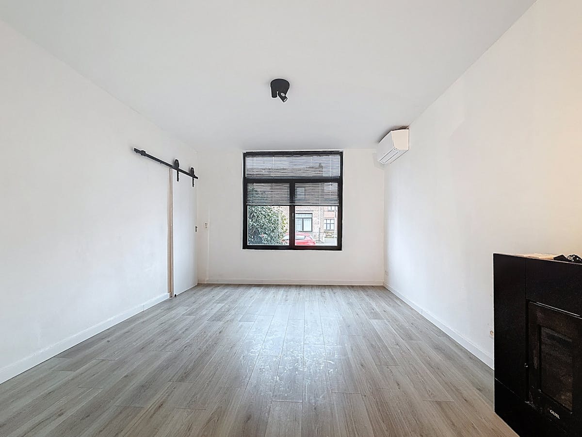 Gerenoveerde woning met twee slaapkamers te huur in Merksem - foto 2