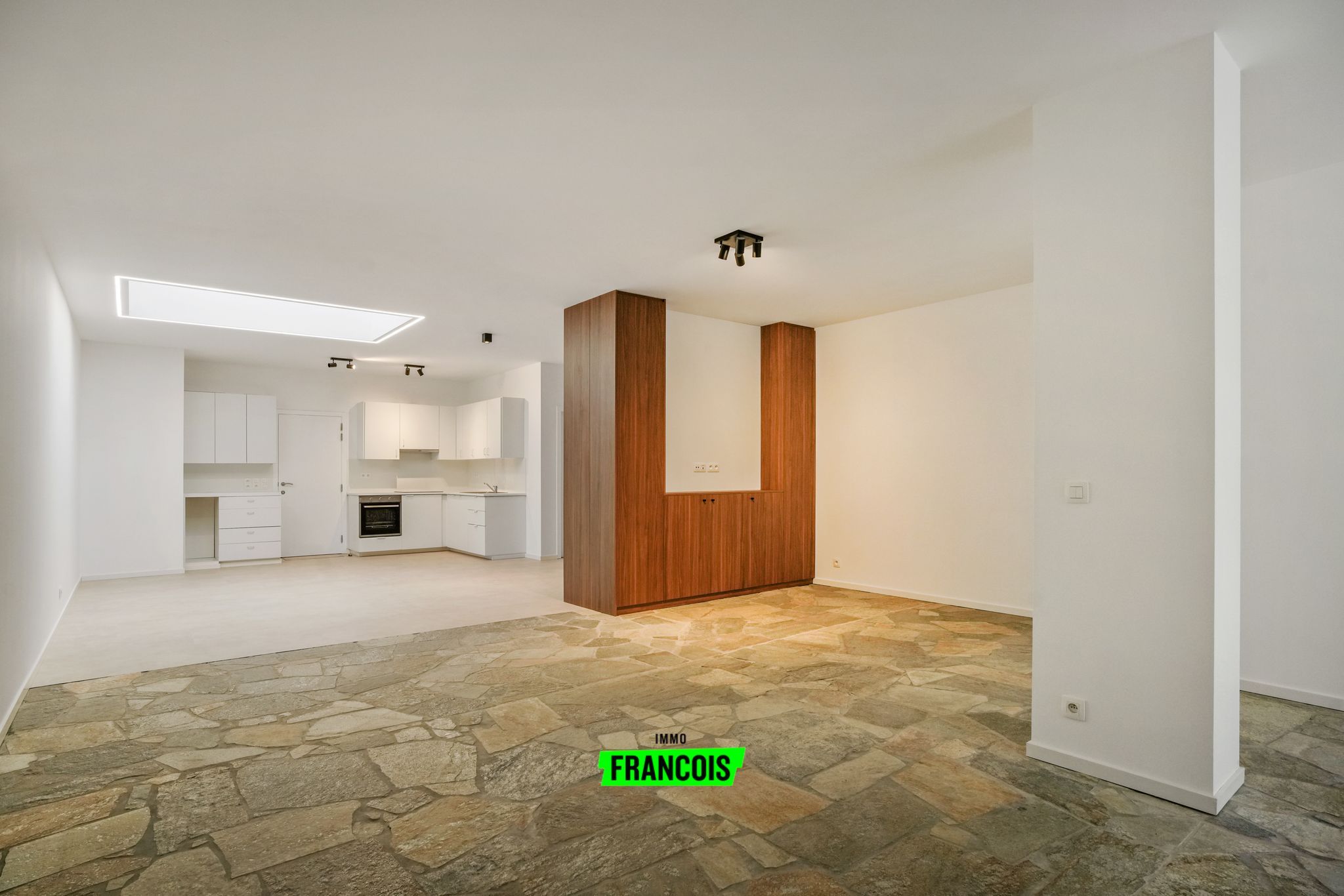 Appartement à louer à Poperinge avec 2 chambres - photo 3