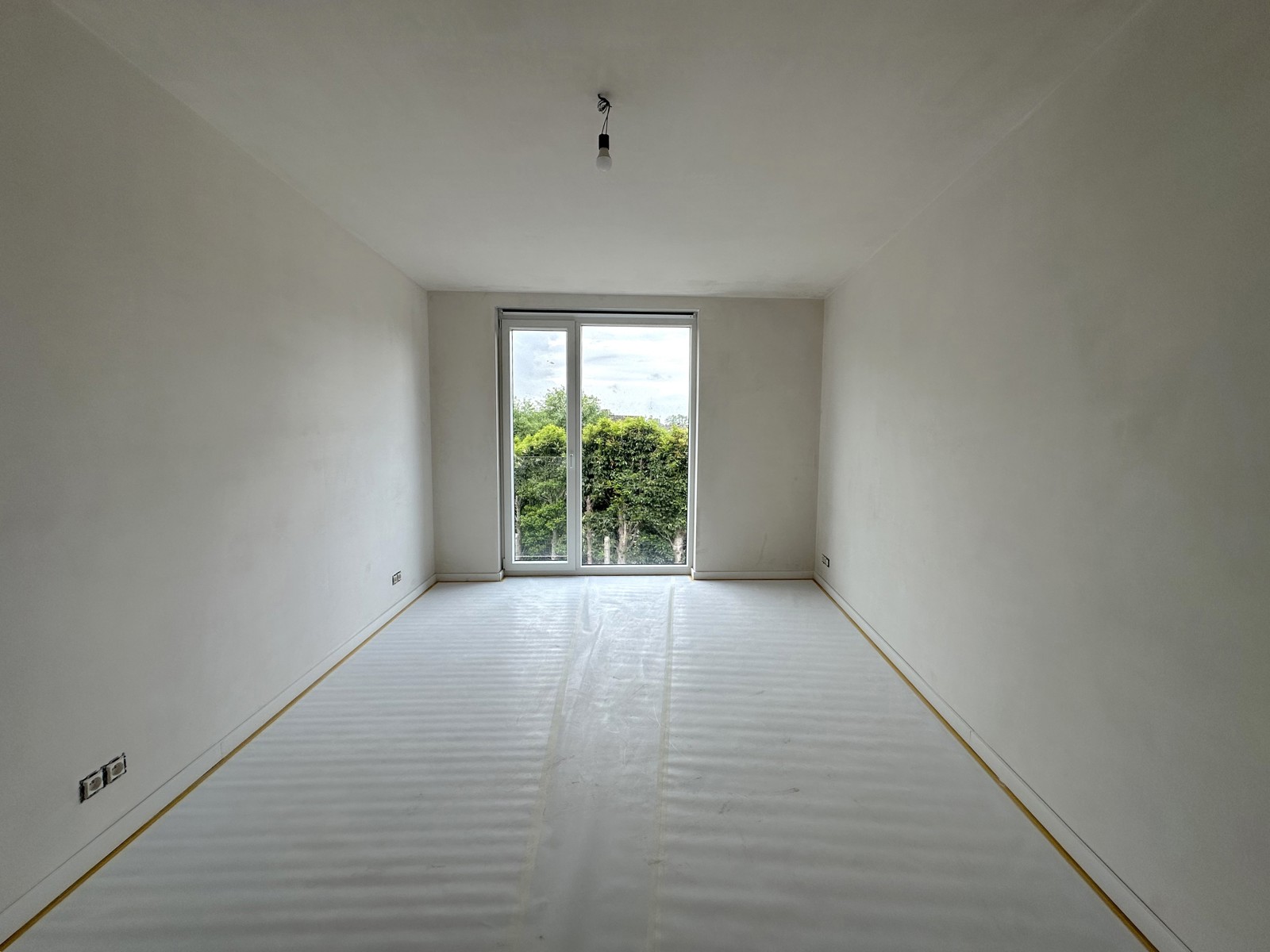 Energiezuinige nieuwbouwwoning in rustige woonwijk te Loppem - foto 4