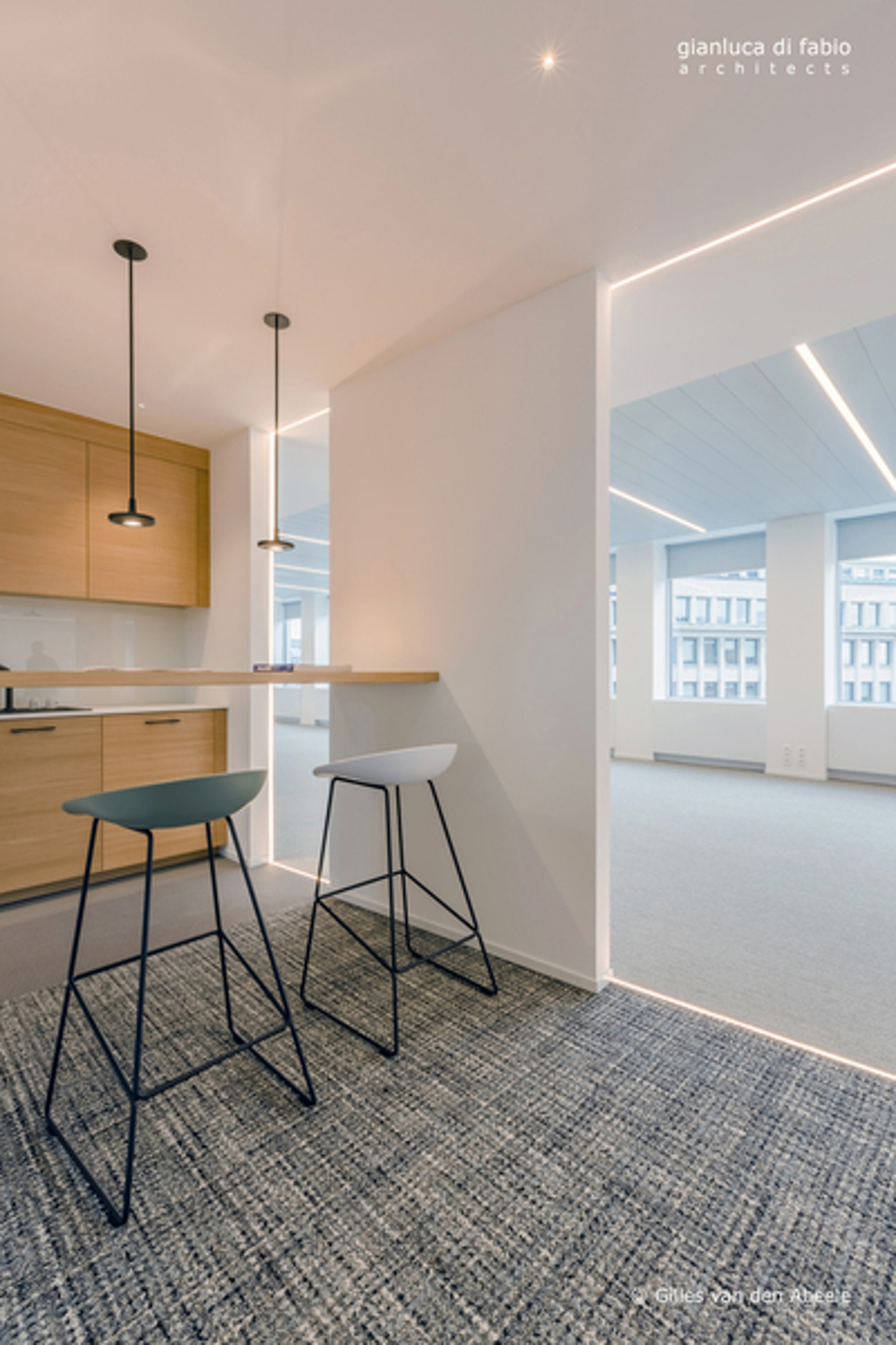 Commercial for rent in Ixelles - photo 5