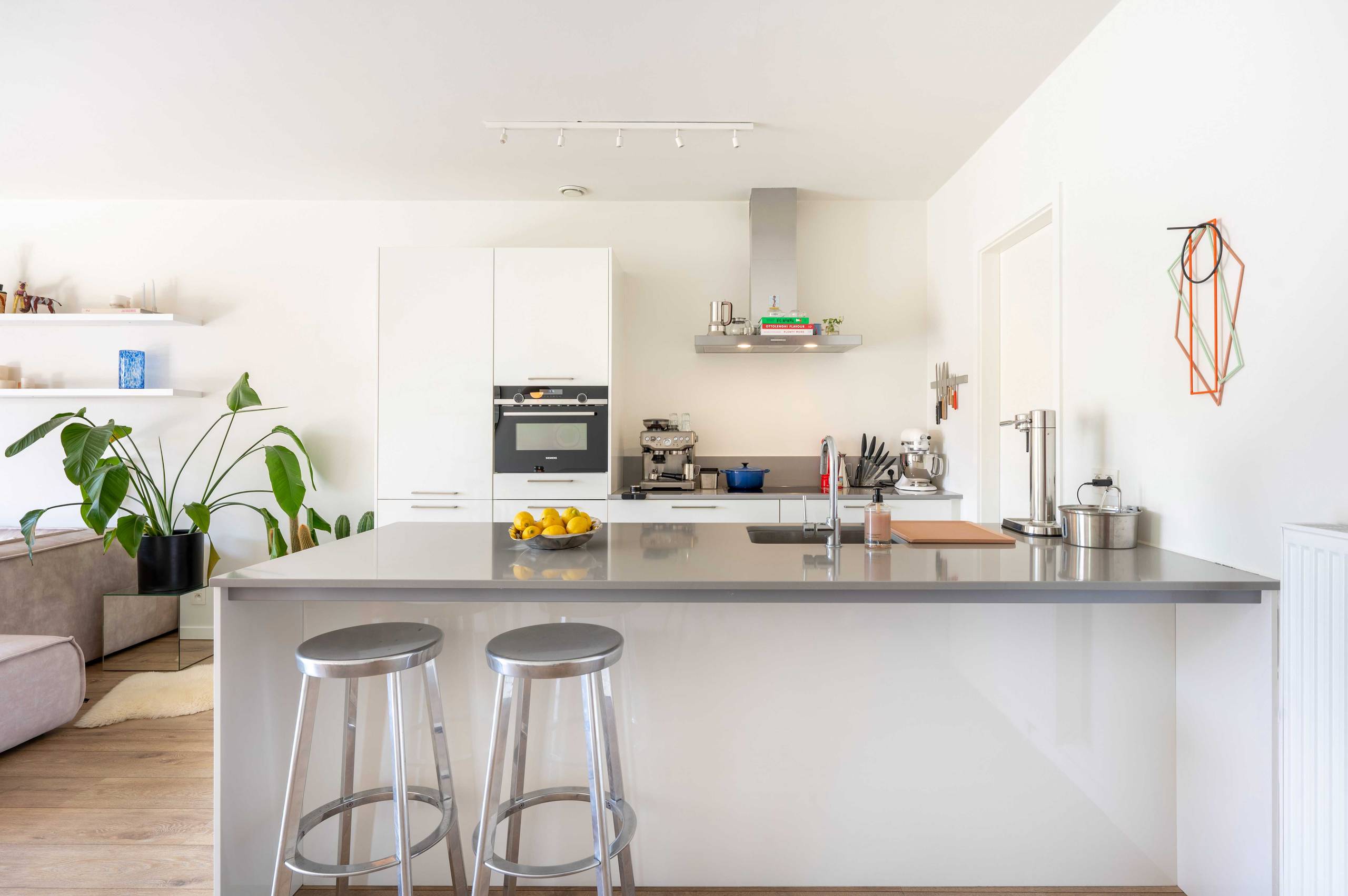 Appartement te koop in Berchem met 2 slaapkamers - foto 2