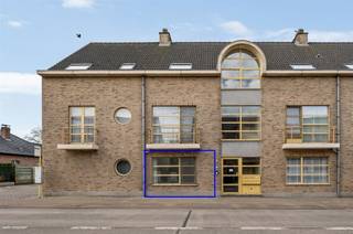 Charmant 1-slaapkamerappartement  te Onze-Lieve-Vrouw-Waver. Dit instapklare appartement is gelegen op de gelijkvloerse verdieping van een...