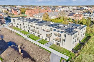 Nieuwbouwappartement ( hoek )  op de eerste verdieping met 3 slaapkamers en een terras (12 m2 ) met uitzicht op het  park – comfortabel wonen in...