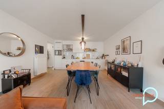Voor meer info contacteer Sebastian op het nummer 0497 12 60 26 of mail sebastian@properties-makelaars.beOp zoek naar een instapklaar appartement in...