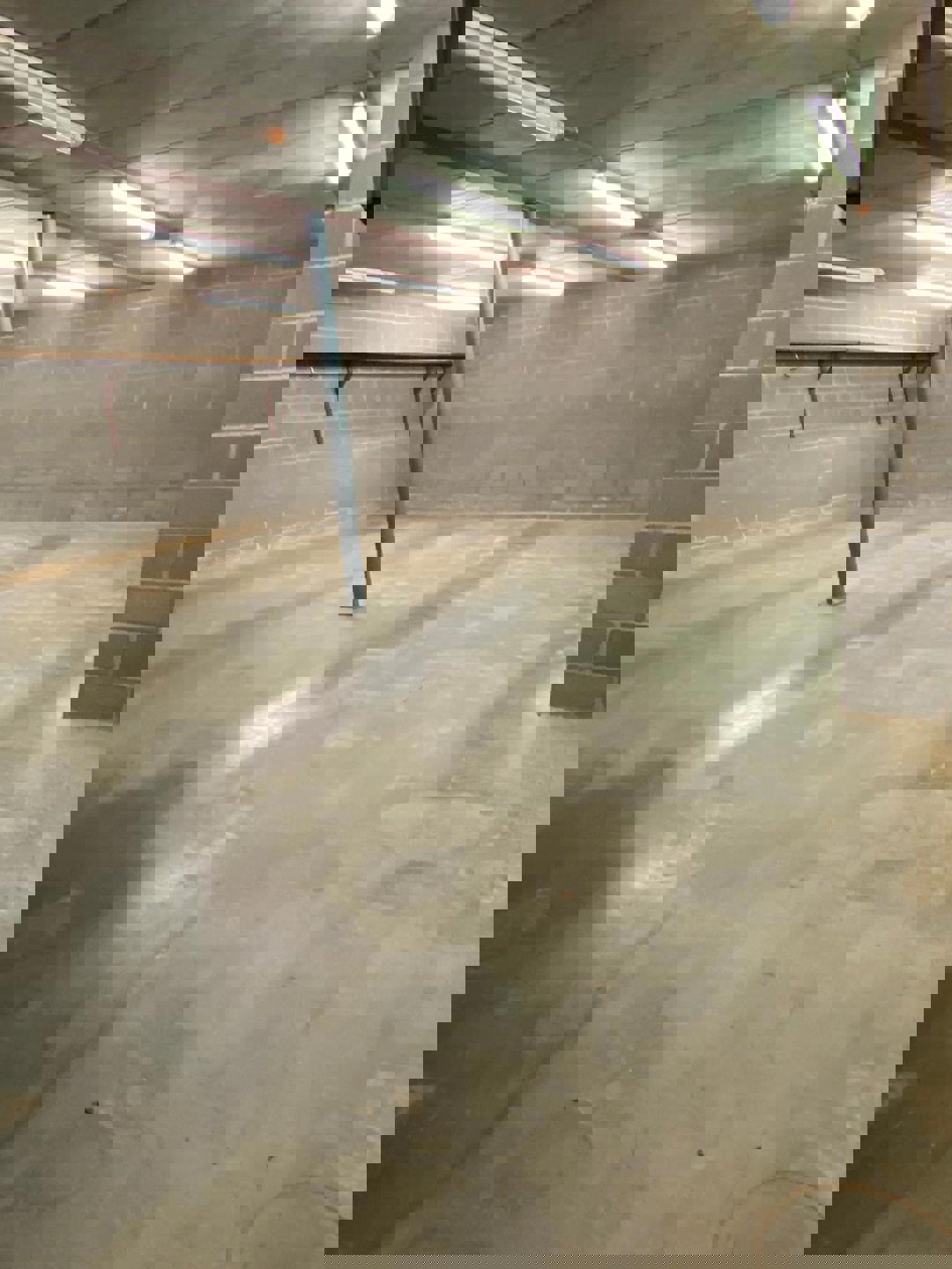 Commercial à louer à Oudsbergen - photo 5