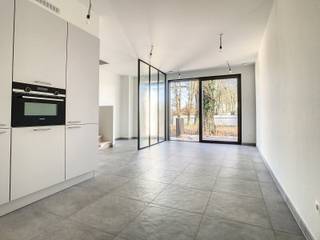 Golf Van Sterrebeek "The National” - Net op de grens met Tervuren. Prachtig duplex-appartement in een uitzonderlijk mooie setting met een...