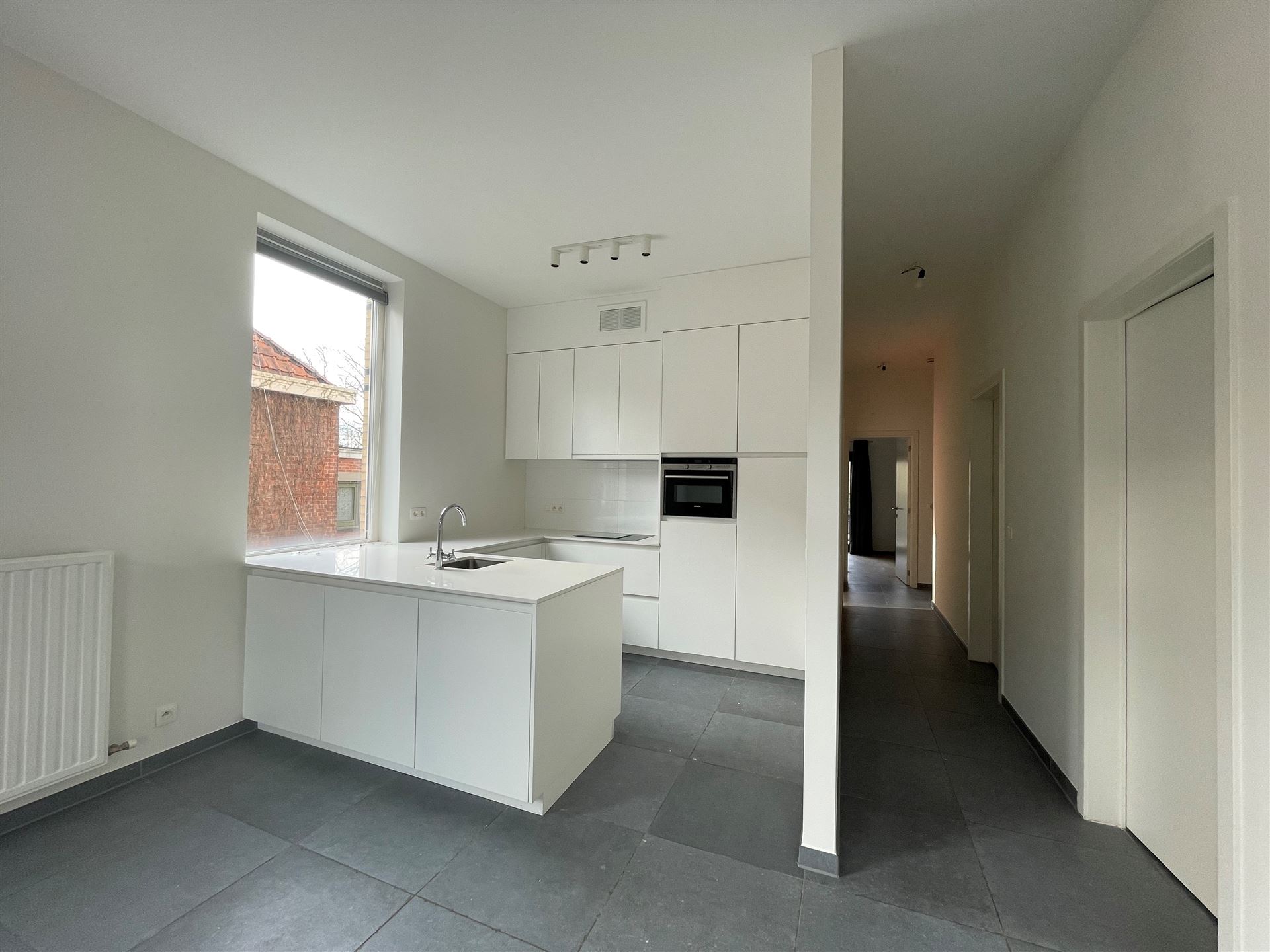 Apartment - photo 5