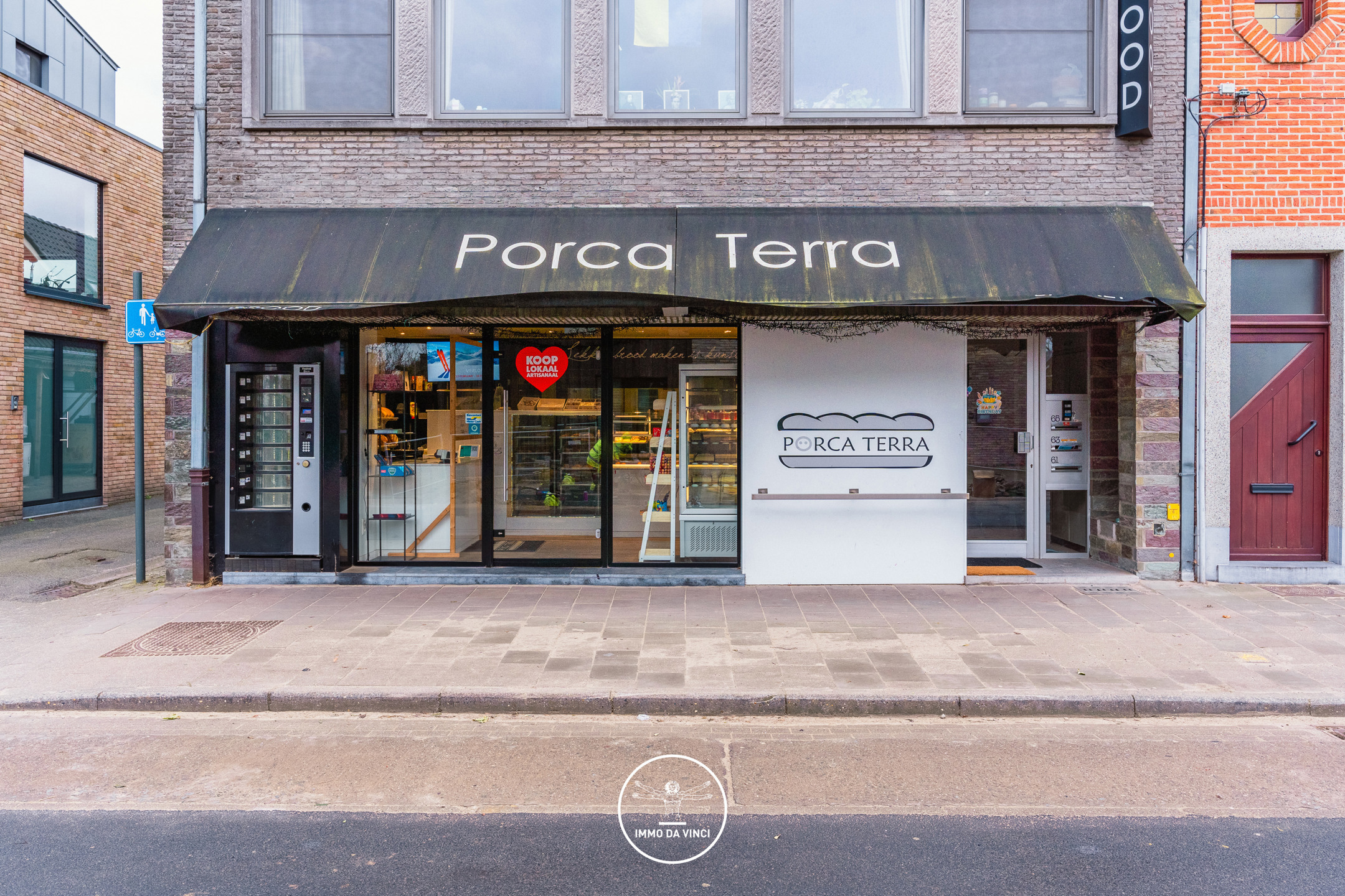 Commercial for sale in Ghent - photo 2