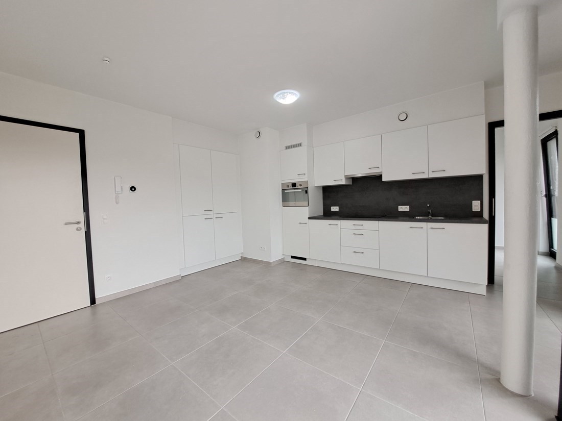 Apartment for rent in Maasmechelen with 1 bedroom - photo 4