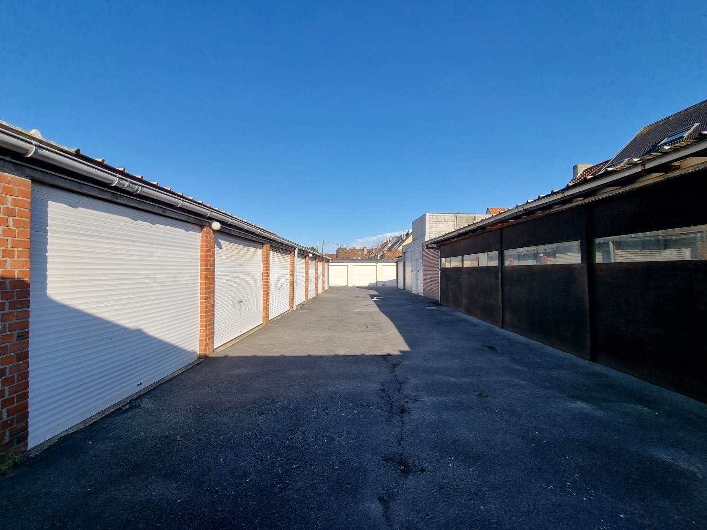 Garageboxen op centrale locatie in Heist - foto 4