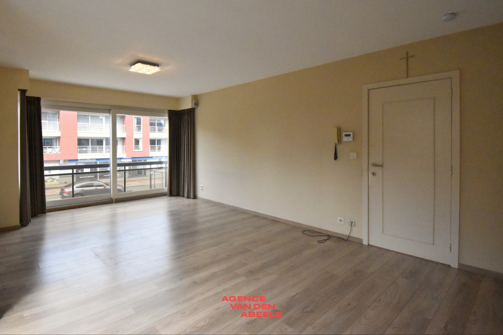 Apartment for rent in Bruges with 2 bedrooms - photo 4