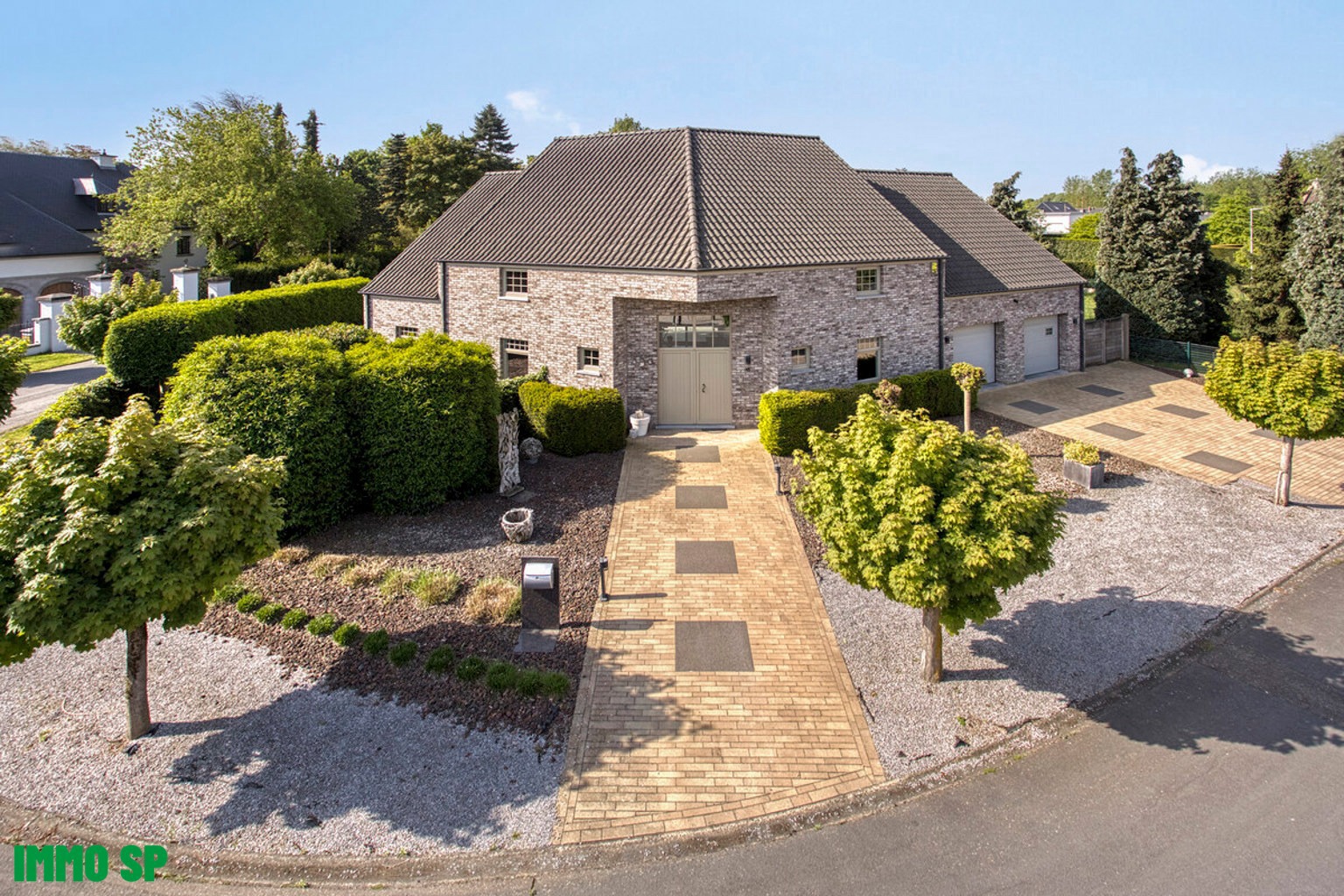 Ruime instapklare villa op rustige locatie. - foto 1