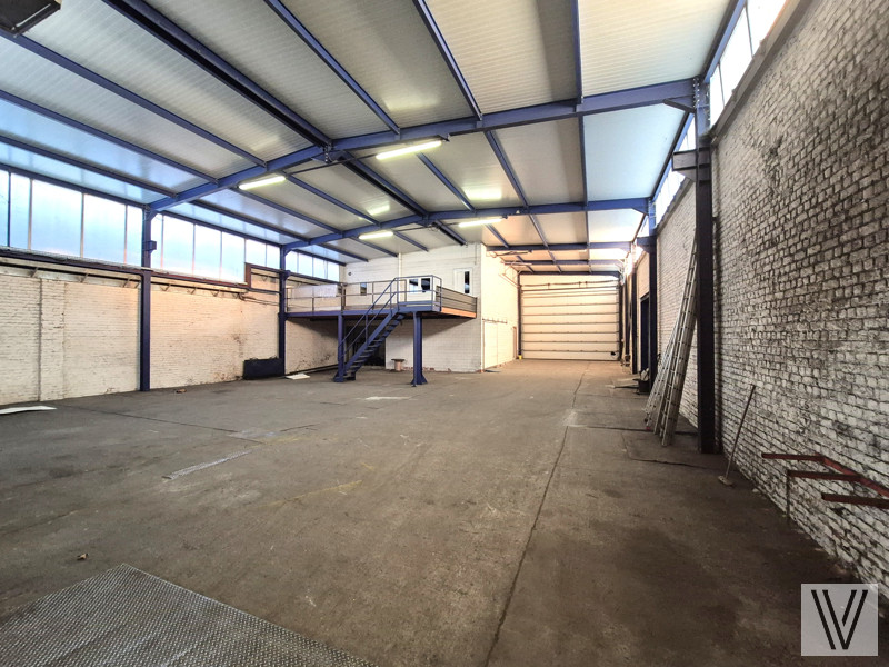 Commercial à louer à Izegem - photo 2