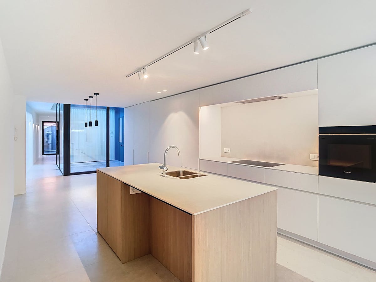 Appartement neuf au rez-de-chaussée dans le centre de Poperinge - photo 4