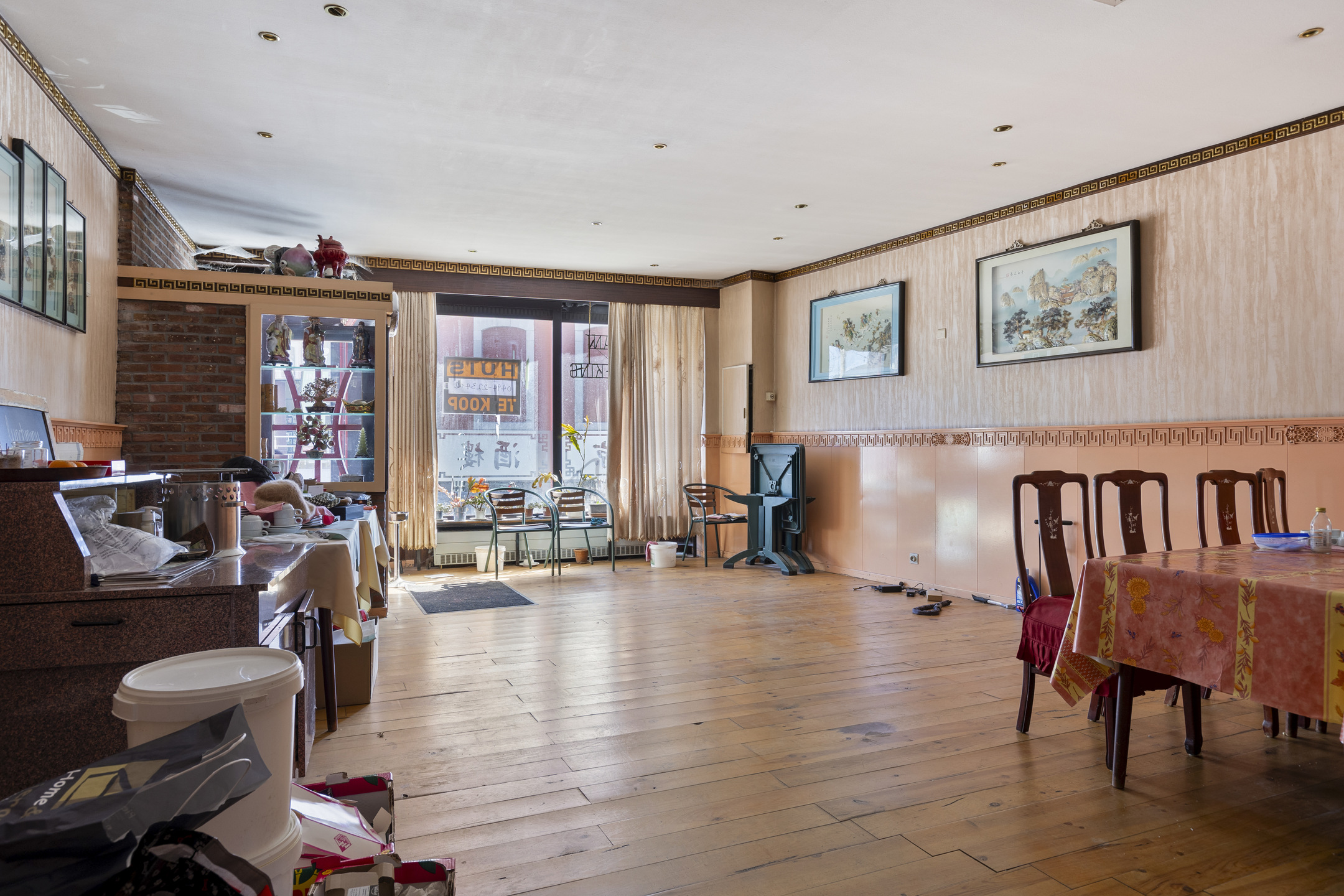 Handelsruimte met bijhorend appartement in Sint-Truiden - foto 3