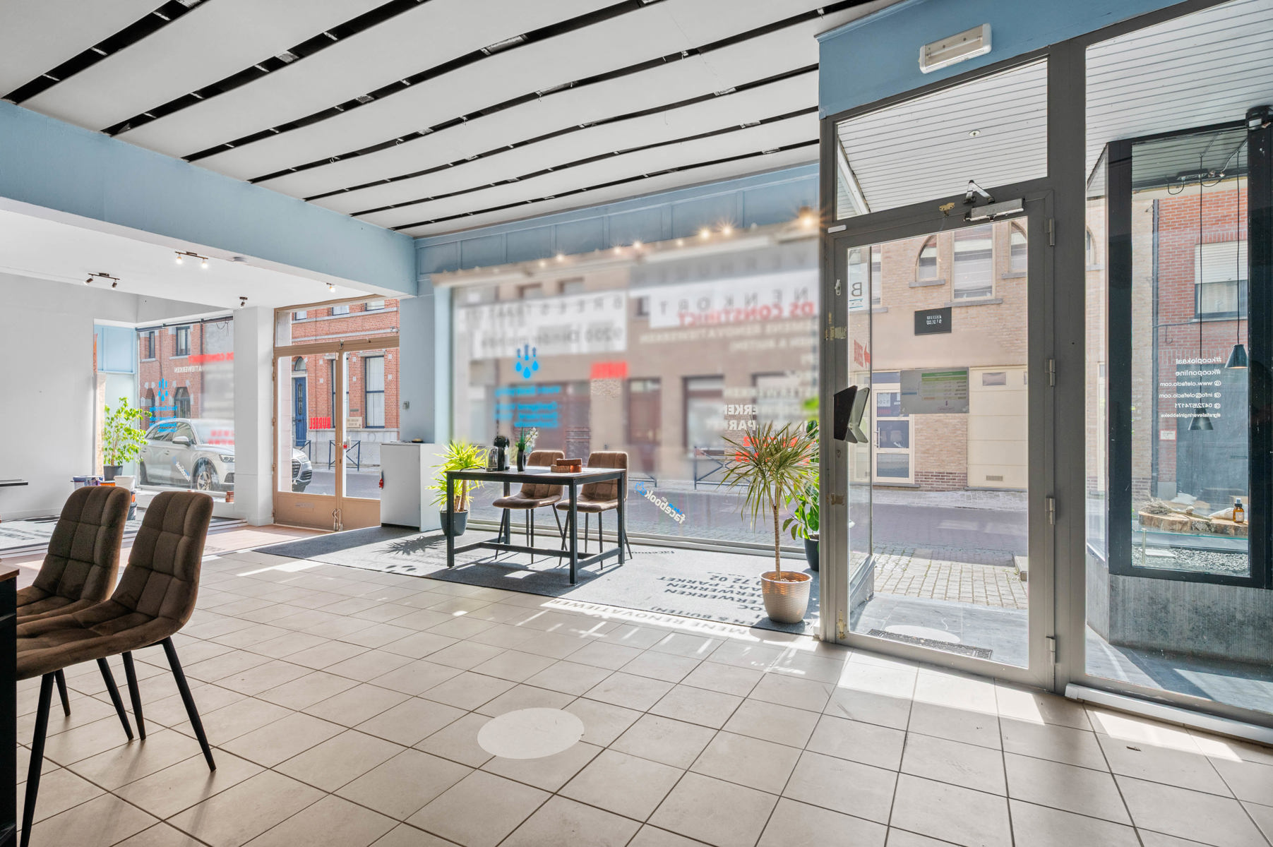 Commerciële toplocatie in het hart van Lebbeke met maximale visibiliteit! - foto 5