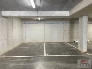 Garage à louer à Louvain