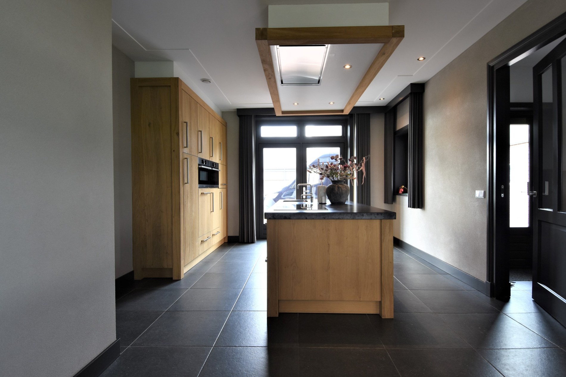 Instapklare recente woning met 4 à 5 slaapkamers en fantastisch uitzicht over de velden - foto 4