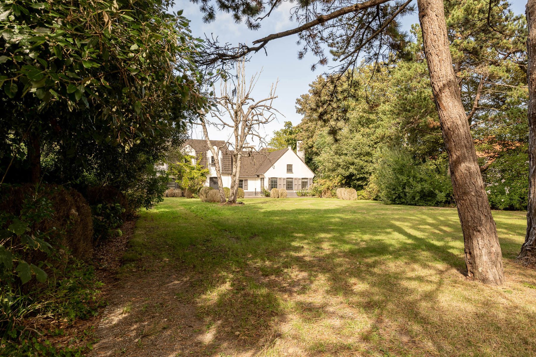 House for sale in Knokke-Heist with 6 bedrooms - photo 1