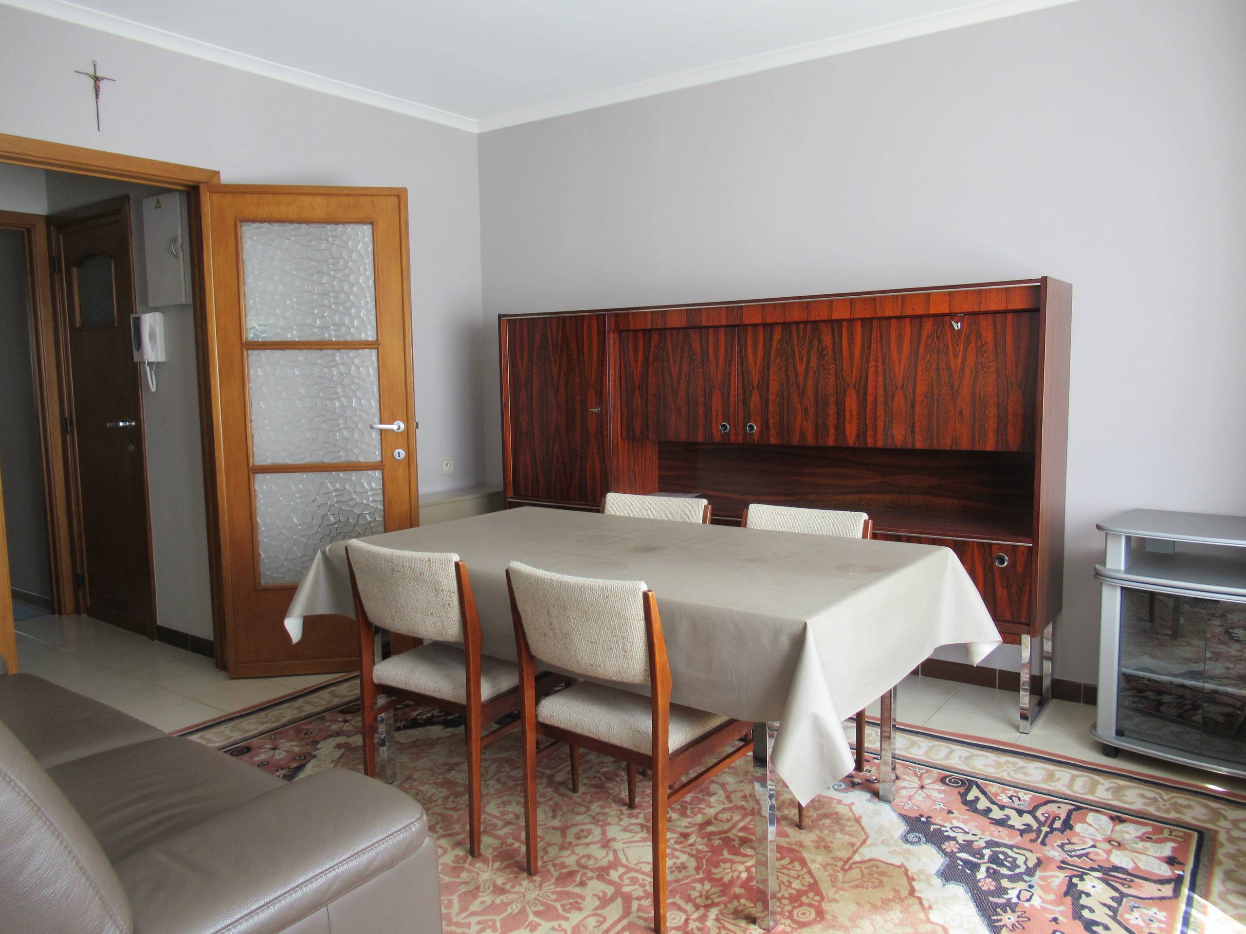 Gemeubeld 2-slaapkamer appartement te huur met ruime kelderberging te Middelkerke! - foto 4